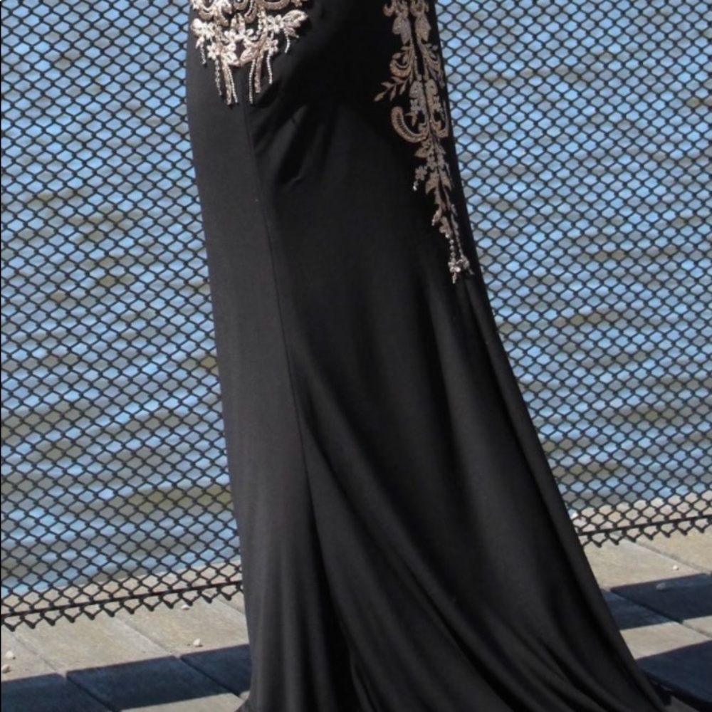 Prom Dress - Picture 2 of 3